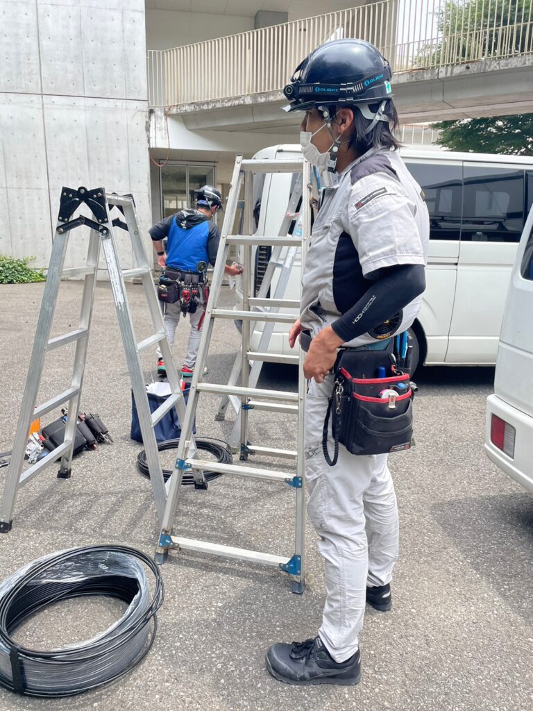 電気工事、通信工事ならアスフィードにお任せ下さい｜電気工事｜通信工事｜テレビアンテナ設置業｜光ケーブル工事｜携帯電話用基地局アンテナ工事｜LED設置交換｜防犯カメラ設置｜建築リフォーム｜千葉県｜柏市｜岩手県｜関東エリア｜東北エリア｜